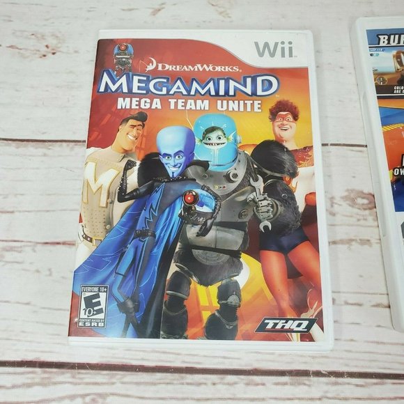 THQ Megamind, Hotwheels, Up & Wheel Of Fortune Wii 4 Game Bundle No Scratches - Picture 10 of 12